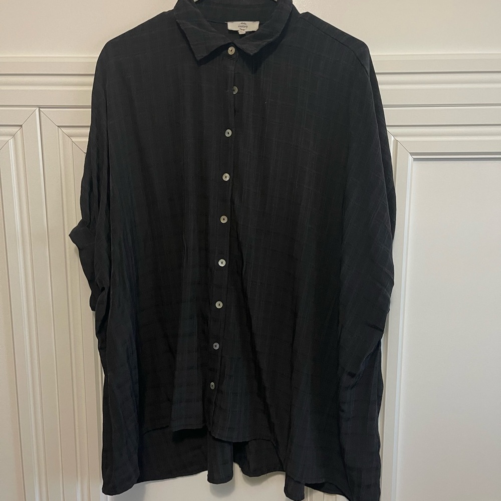 Maternity button up blouse